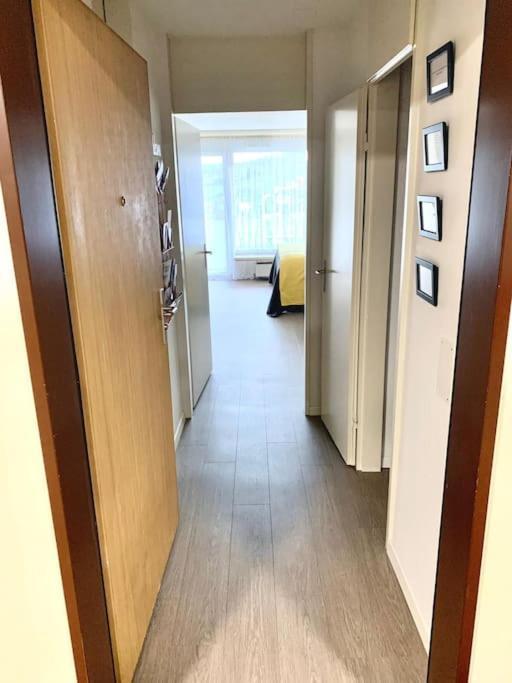 Little Penthouse **** Apartment Dietikon Luaran gambar